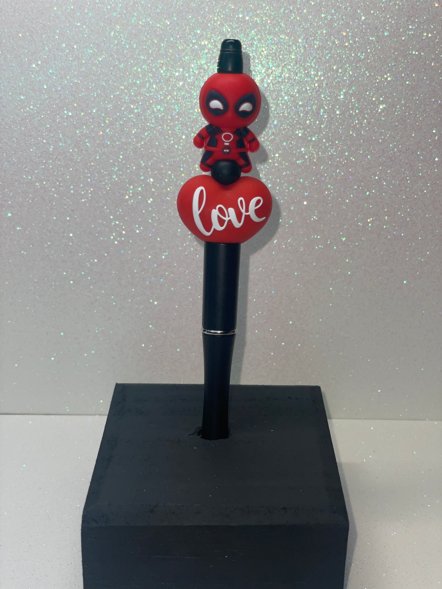 3D Deadpool heart black pen