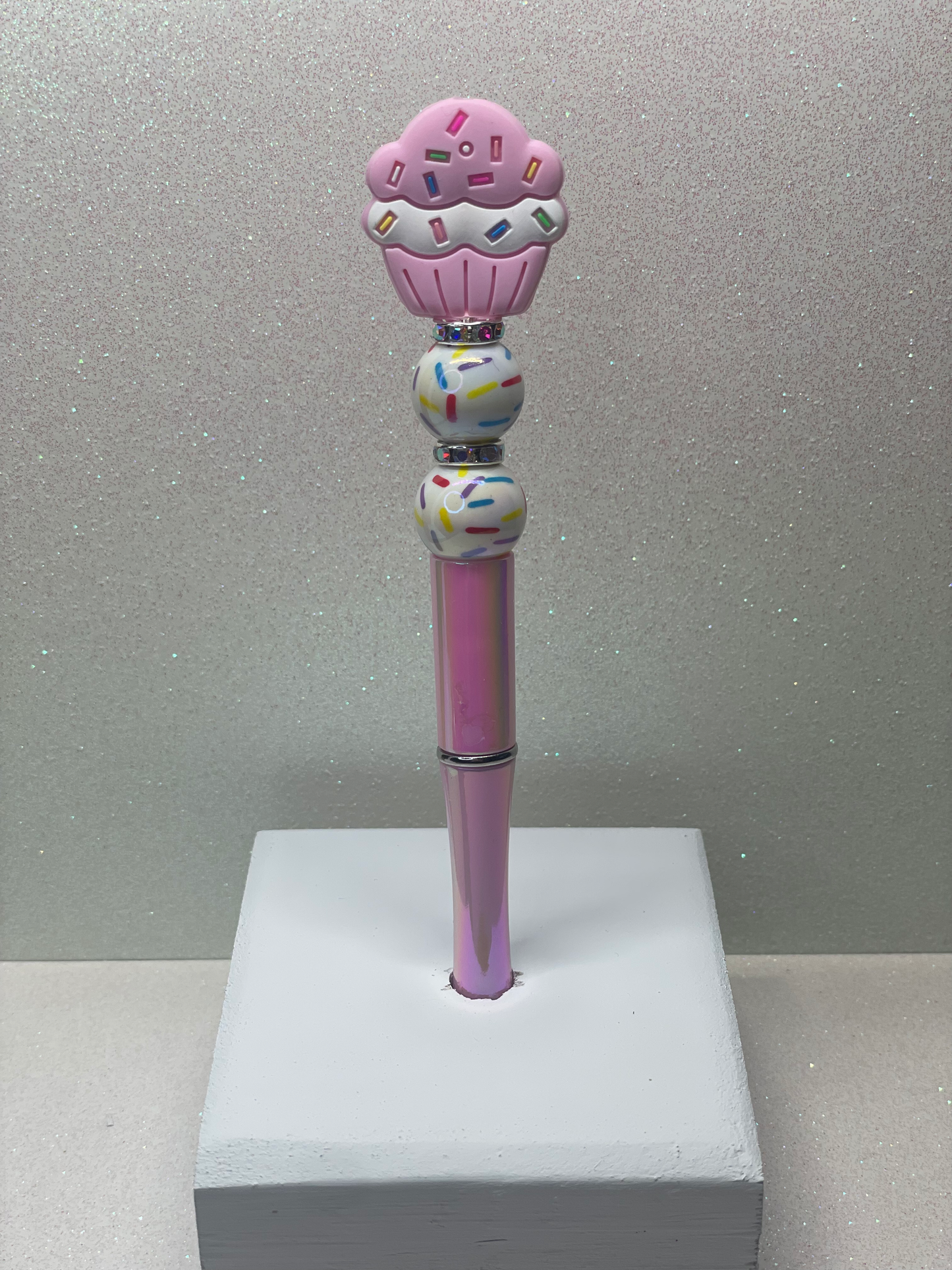 Cupcake sprinkles pink pen