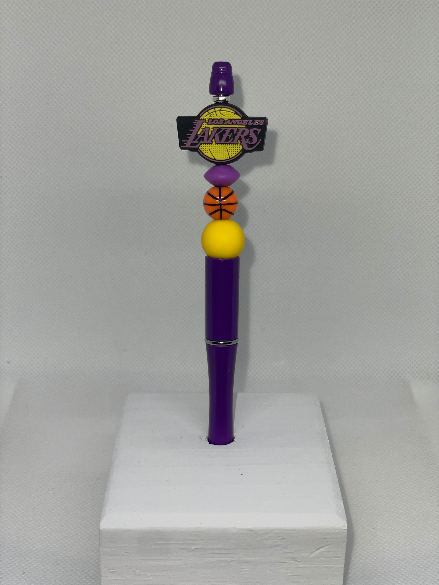 LA Lakers purple pen