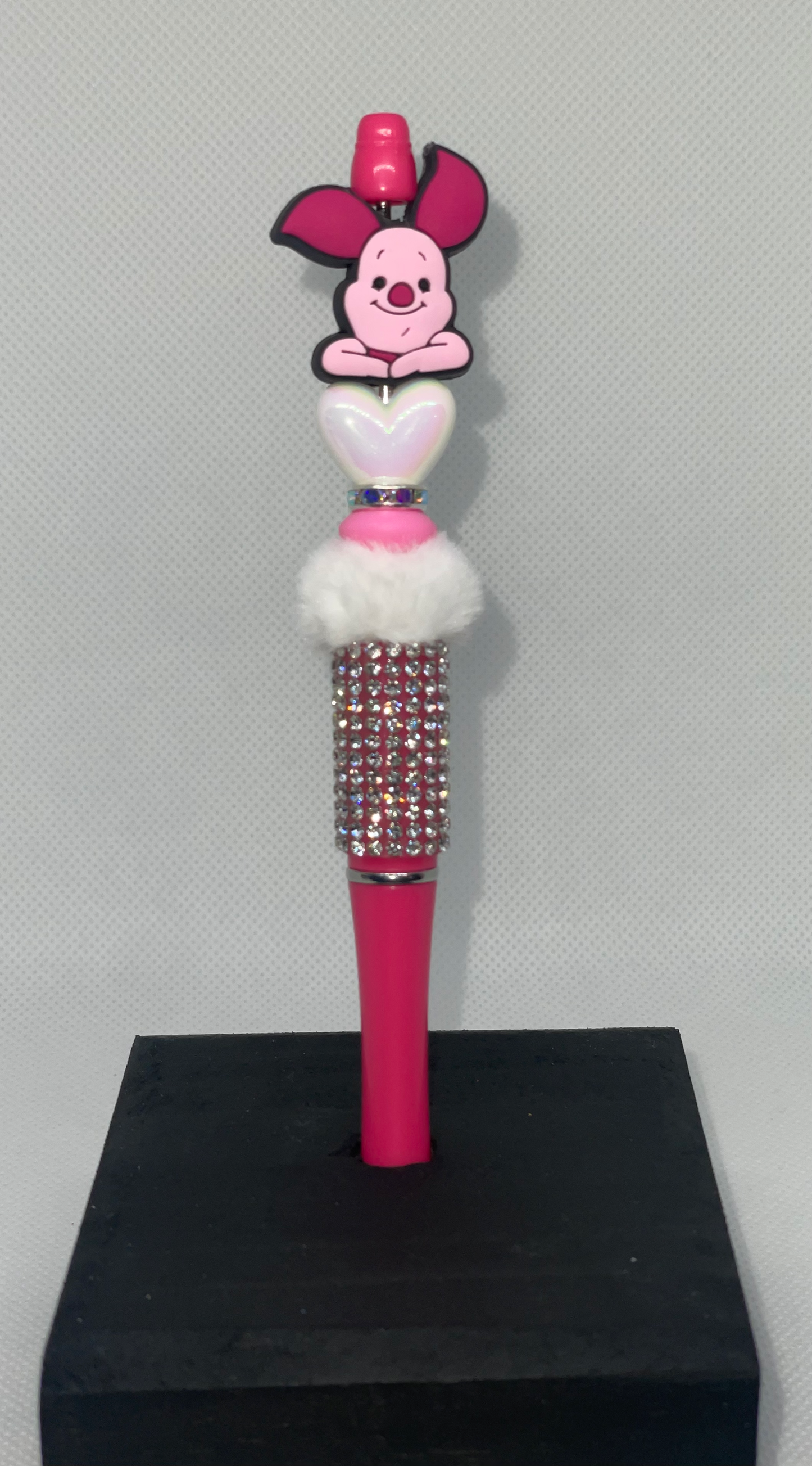 Piglet pink rhinestone pen