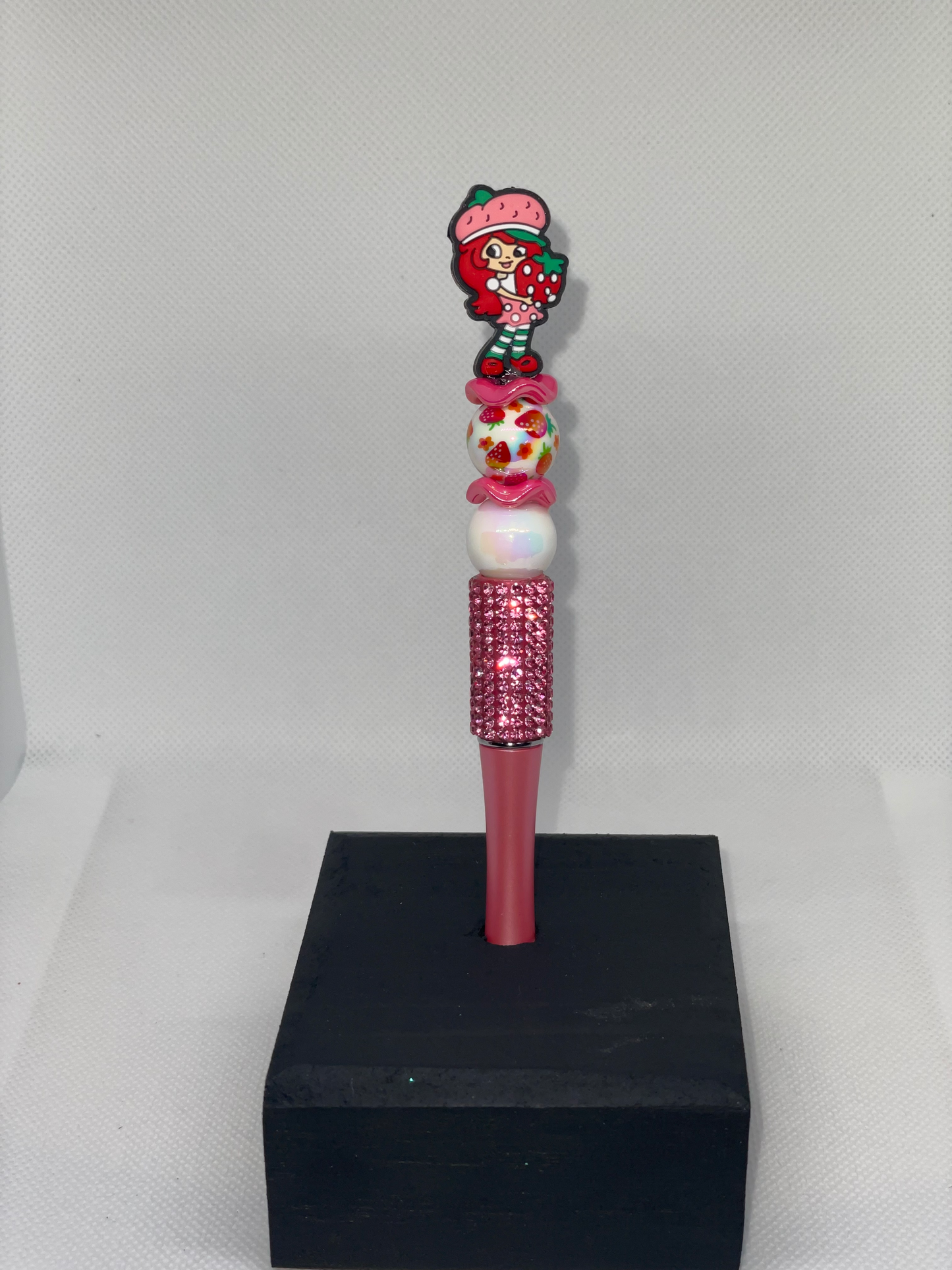 Strawberry girl pink rhinestone pen