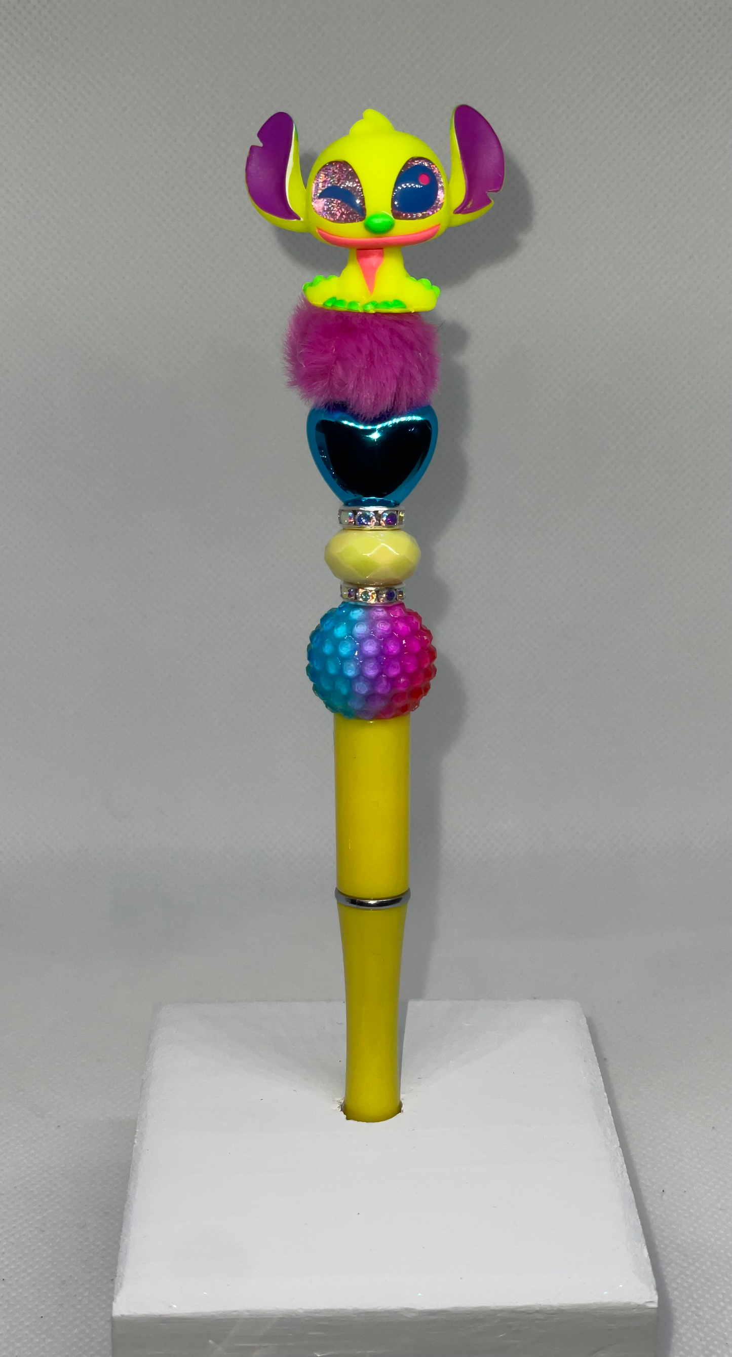 Stitch neon doorable yellow pen