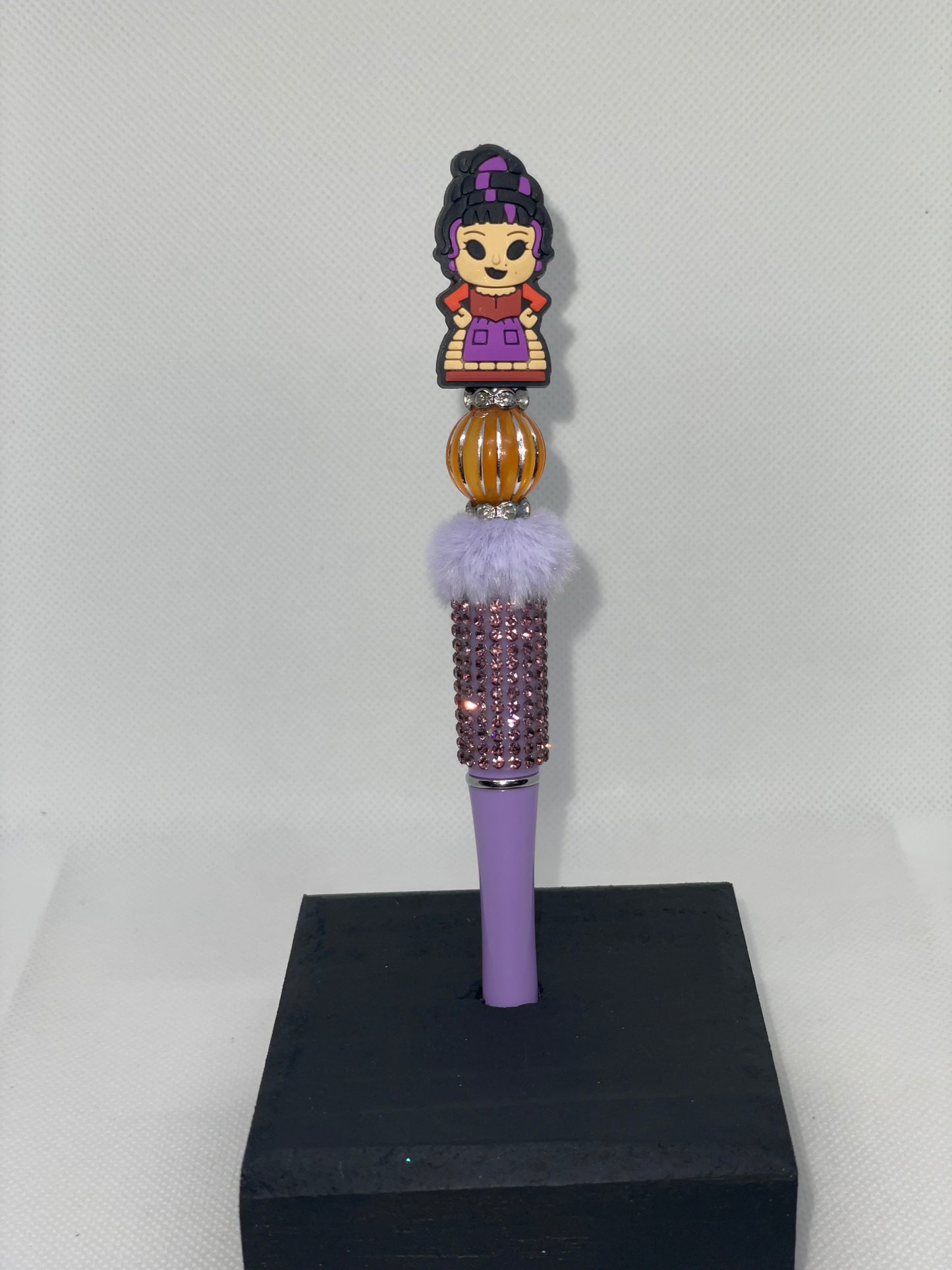 Hocus Mary purple rhinestone pen