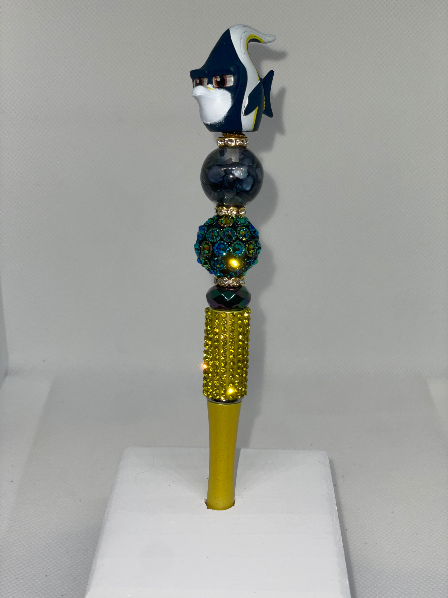 Gill doorable rhinestone pen