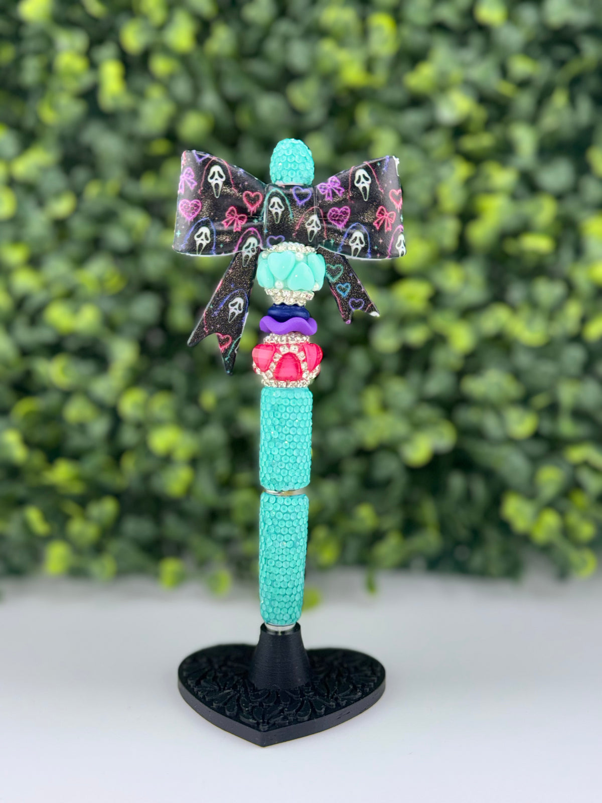 Teal & Pink Ghostface Bow pen